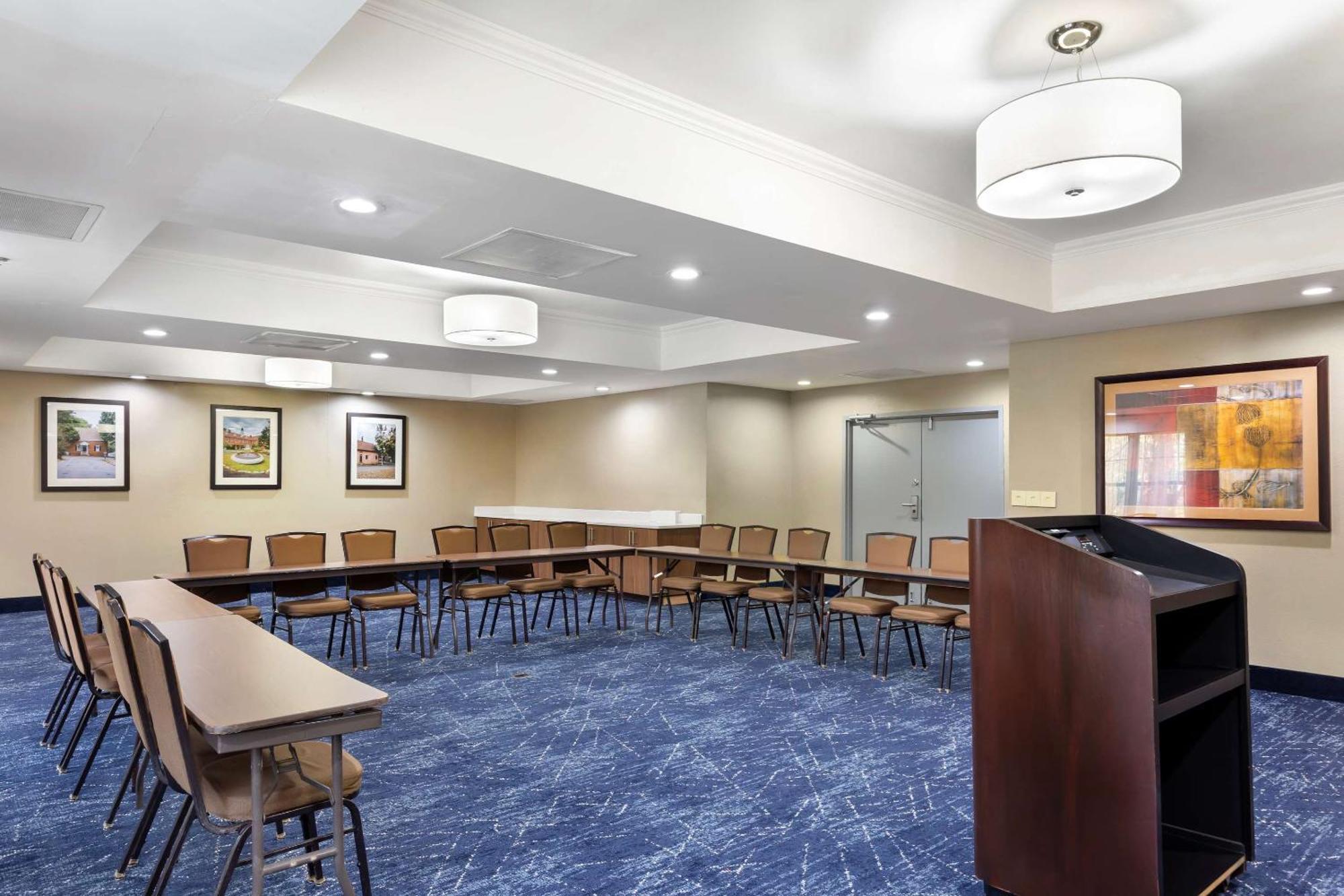 Comfort Suites Hanes Mall Winston-Salem Eksteriør billede
