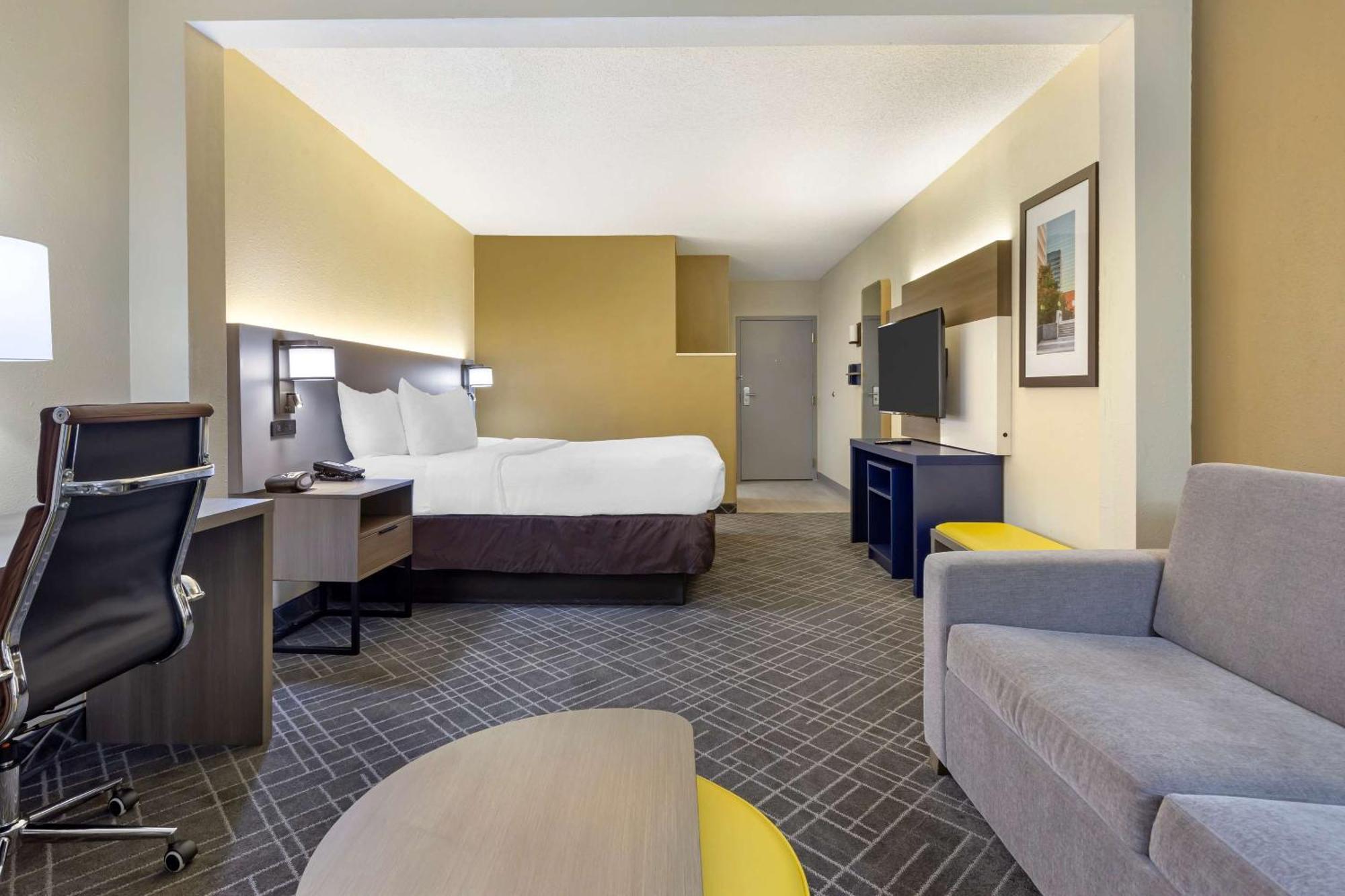 Comfort Suites Hanes Mall Winston-Salem Eksteriør billede